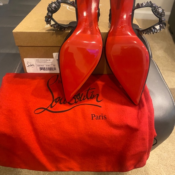 Christina Louboutin Miss Goldora - Picture 4 of 5